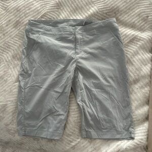 Columbia Women's Light Gray Flat Front Shorts